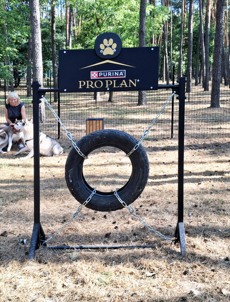 InterAtletika-suchasni-maydanchiki-dlya-vigulu-ta-dresiruvannya-sobak-06