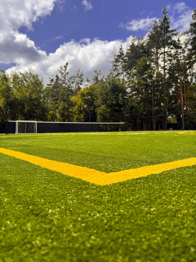 Interatletika-idealniy-maydanchik-pochina-tsya-z-osnovi-07