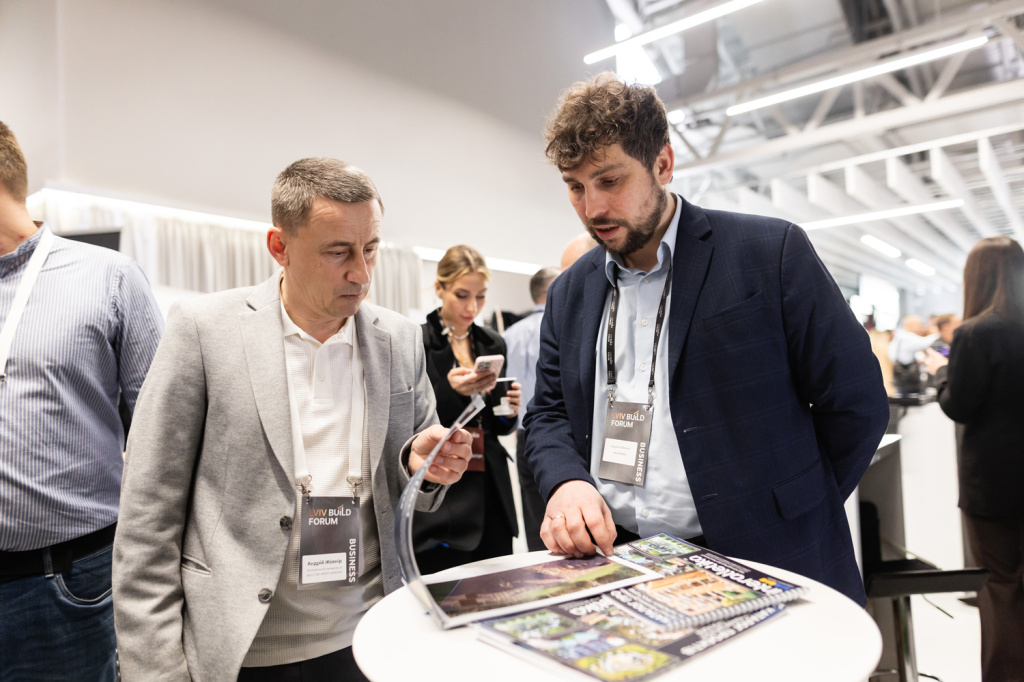 Interatletika-na-lviv-build-forum-innovatsii-dlya-suchasnikh-prostoriv-07